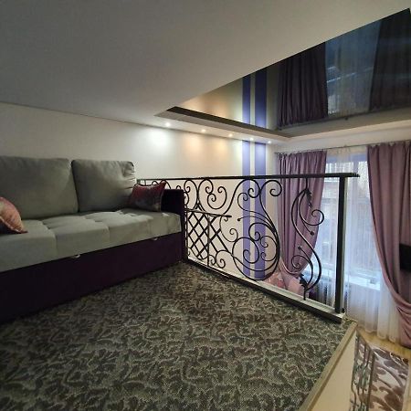 Romantik Eko Apartment Lviv Dış mekan fotoğraf