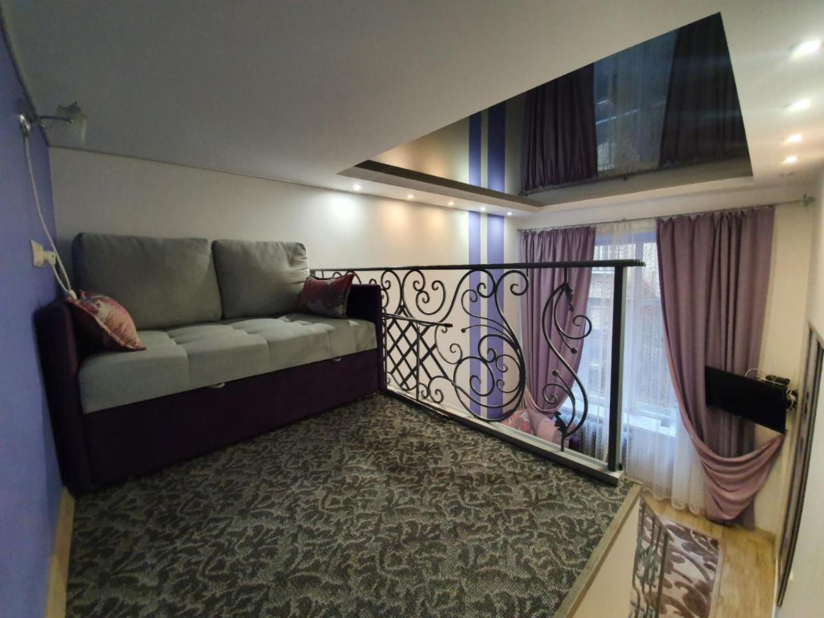 Romantik Eko Apartment Lviv Dış mekan fotoğraf