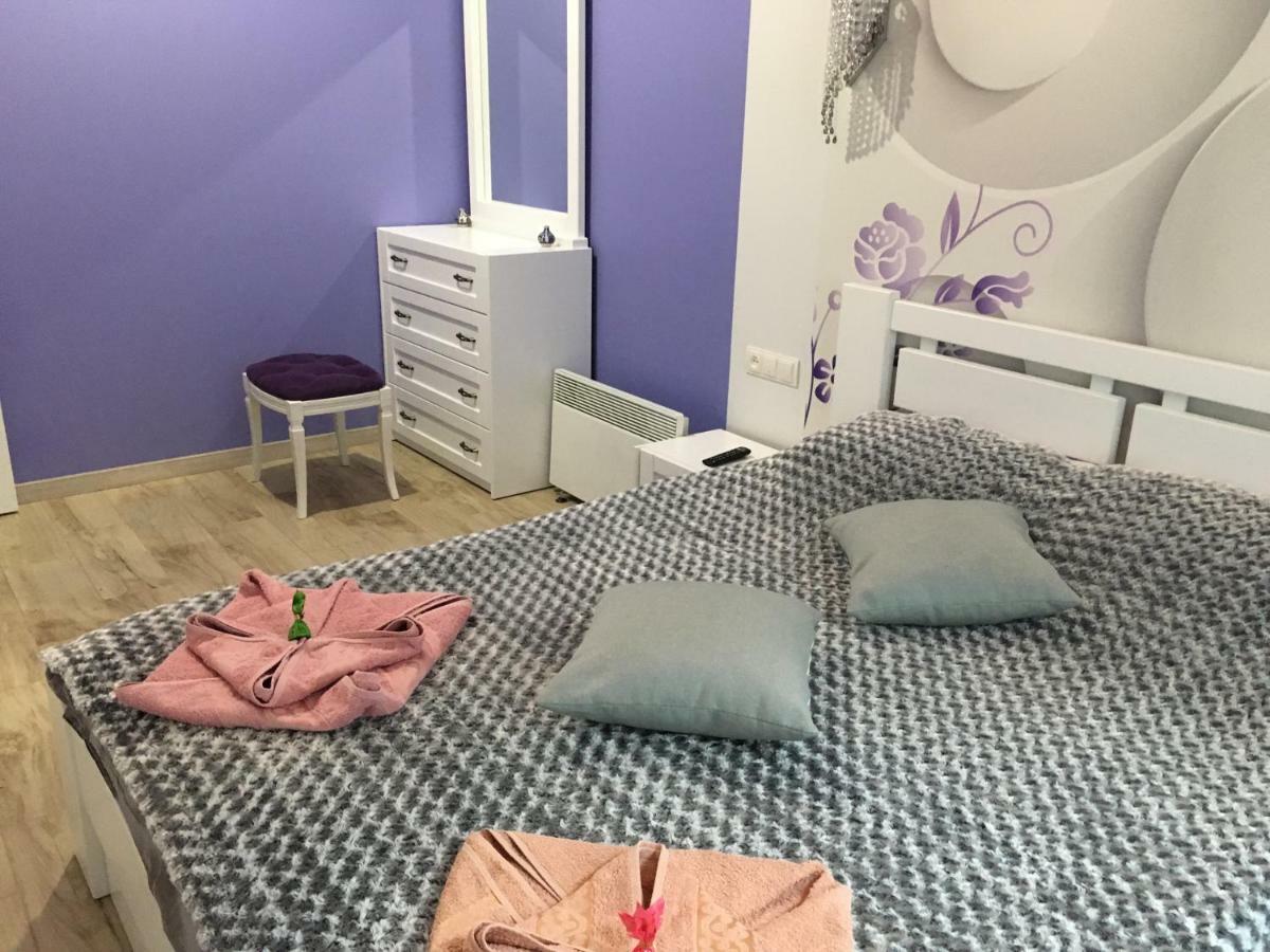 Romantik Eko Apartment Lviv Dış mekan fotoğraf
